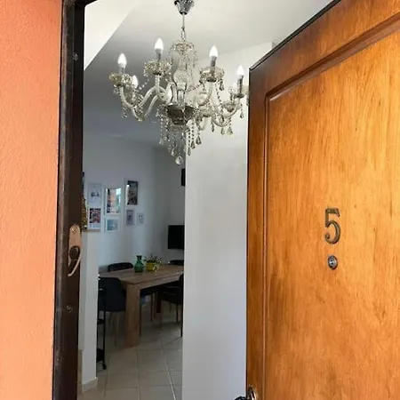 Casa Vacanza Elislor * פיומיצ'ינו