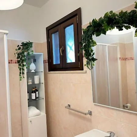 Casa Vacanza Elislor דירה פיומיצ'ינו