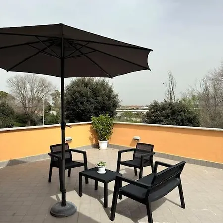 Casa Vacanza Elislor דירה *