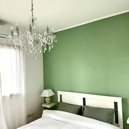 Casa Vacanza Elislor דירה פיומיצ'ינו